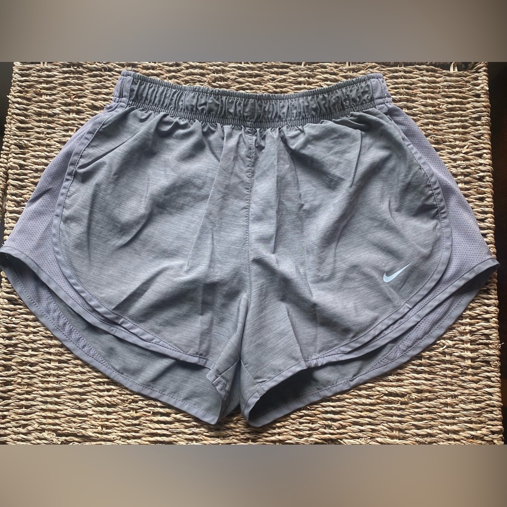 Nike Tempo Women's Mid-Rise 3" Brief-Lined Running Shorts size M